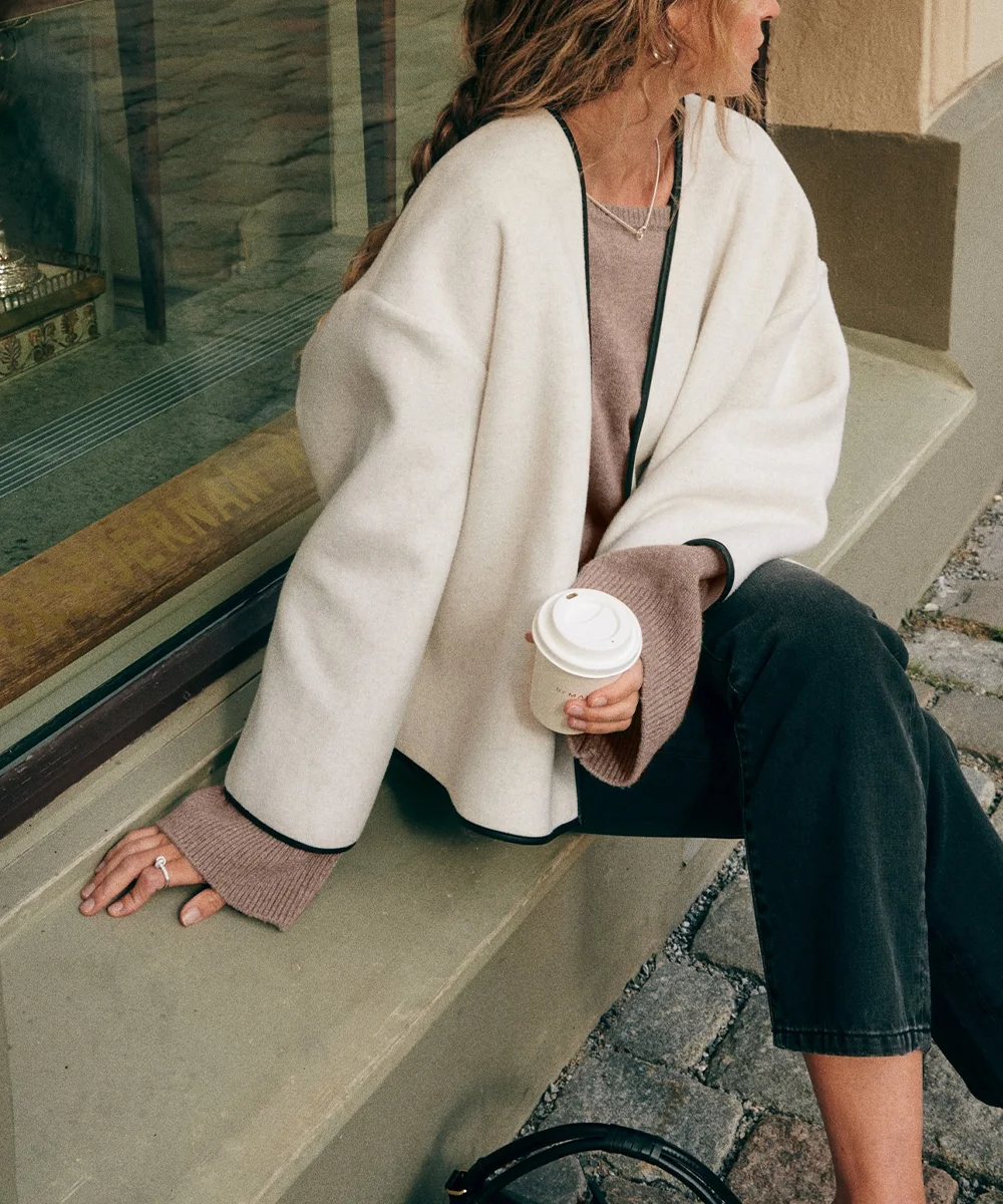 Isabella - Casaco curto de estilo minimalista francês com cachecol