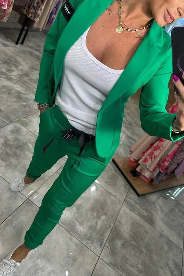 Savannah - Terno sob medida com uma jaqueta macia e calças de corrida confortáveis